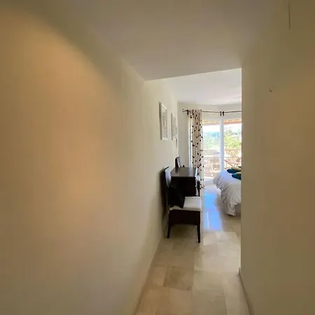 Luxury Large 2 Bedroom Frontline Golf * Malaga