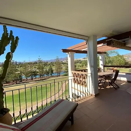 Luxury Large 2 Bedroom Frontline Golf Malaga